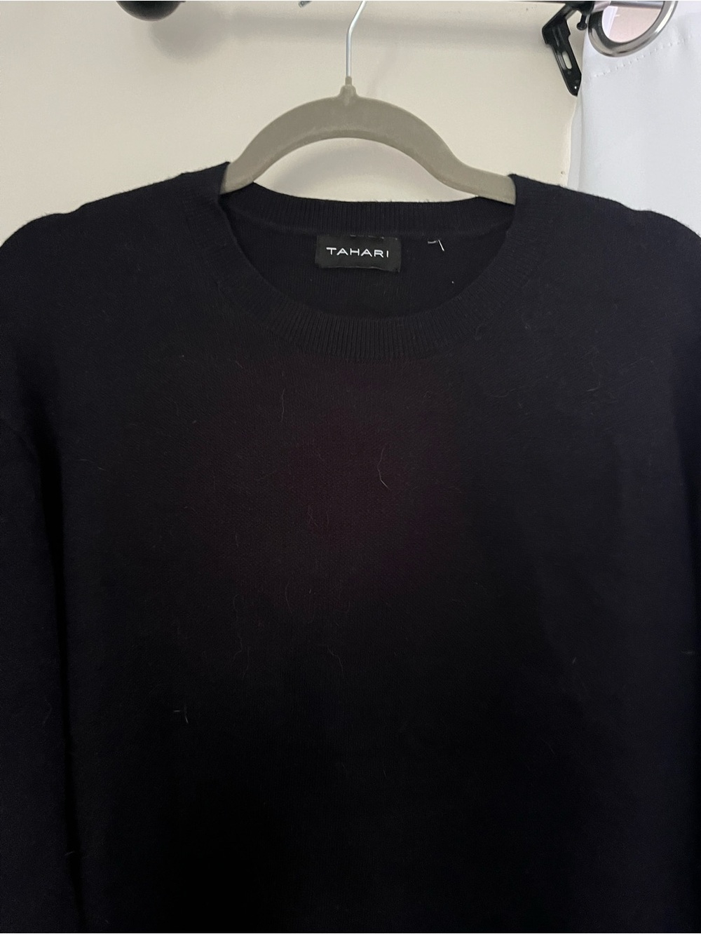 Tahari Men's Navy Crewneck Pullover Sweater